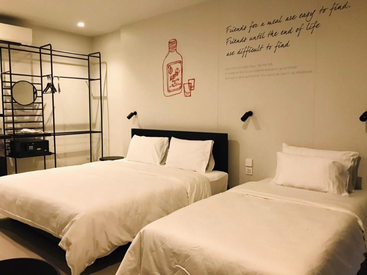 Chern Albergue Bangkok